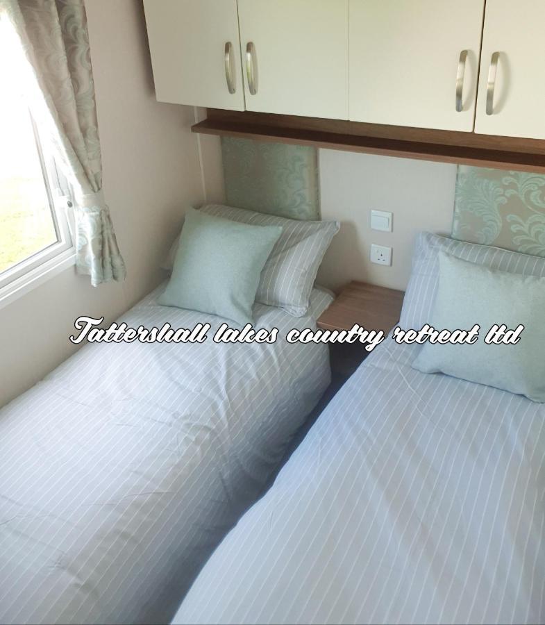ドッグダイク Tattersall Lakes Country Retreatヴィラ エクステリア 写真